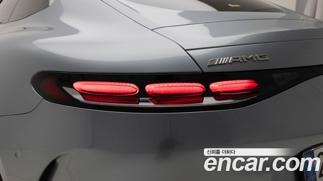 Mercedes-Benz AMG GT 2025 — photo 18