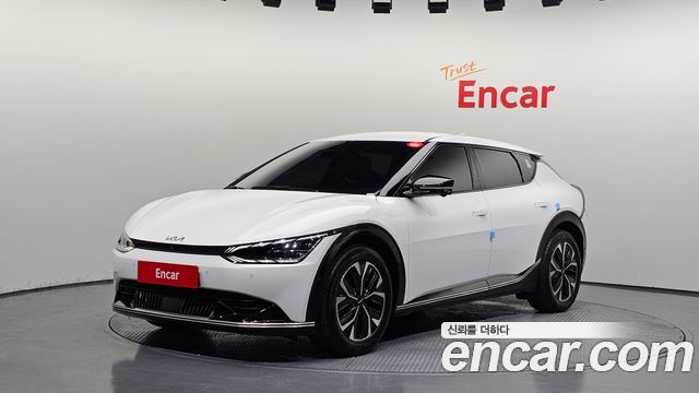 Kia EV6 2022 — photo 1