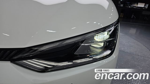 Kia EV6 2022 — photo 8