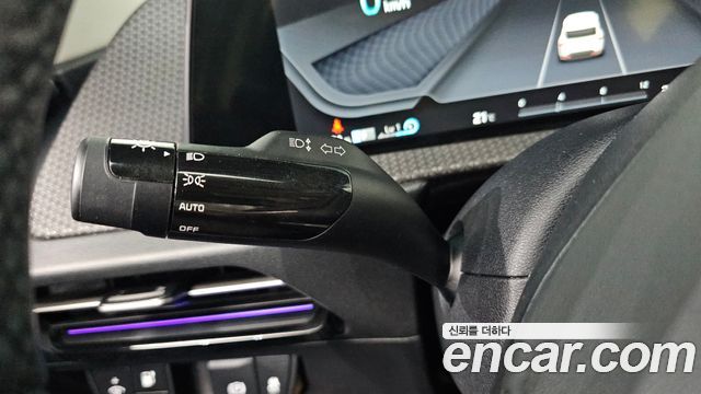 Kia EV6 2022 — photo 28