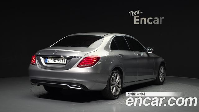 Mercedes-Benz C-Class 2016 — photo 2