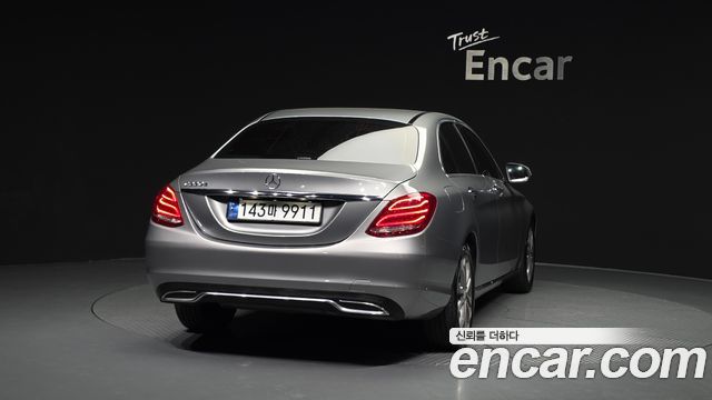 Mercedes-Benz C-Class 2016 — photo 4