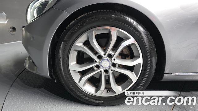 Mercedes-Benz C-Class 2016 — photo 5