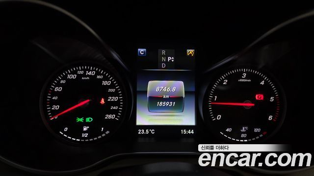 Mercedes-Benz C-Class 2016 — photo 11