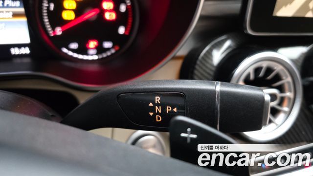 Mercedes-Benz C-Class 2016 — photo 12