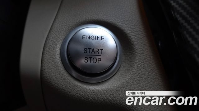 Mercedes-Benz C-Class 2016 — photo 28