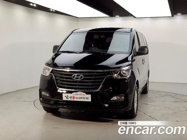 Hyundai Starex 2019 — photo 2