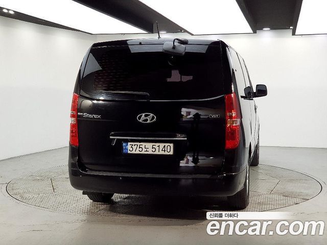 Hyundai Starex 2019 — photo 3