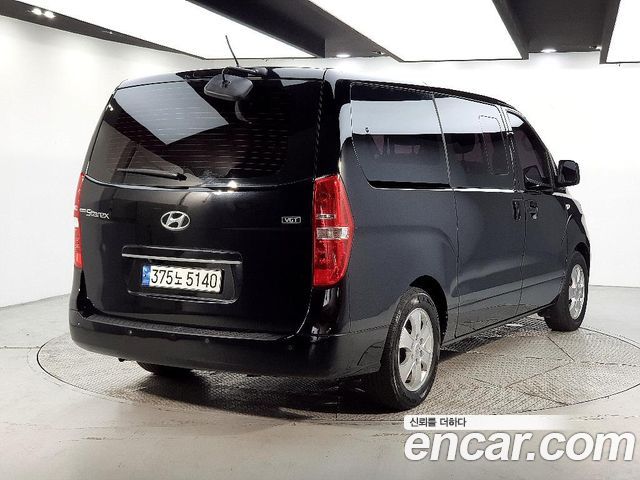 Hyundai Starex 2019 — photo 4