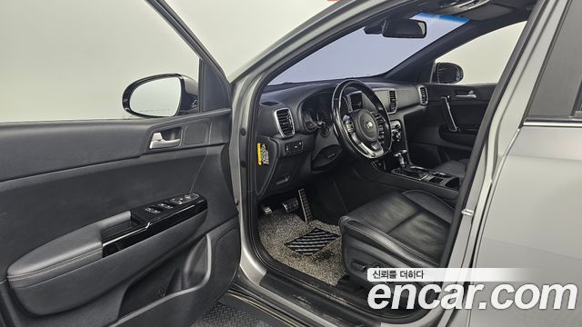 Kia Sportage 2019 — photo 10