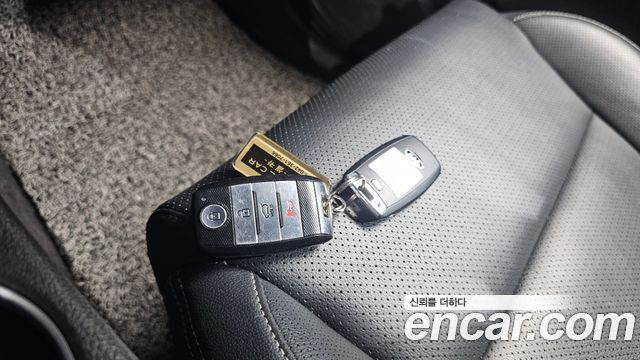Kia Sportage 2019 — photo 16