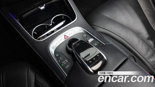Mercedes-Benz S-Class 2016 — photo 17
