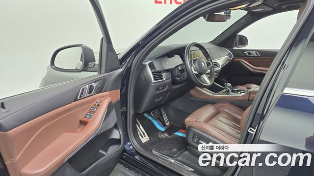 BMW X5 2022 — photo 10