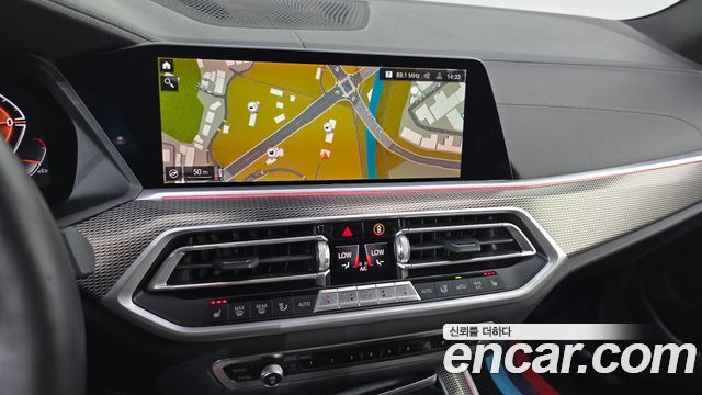 BMW X5 2022 — photo 12