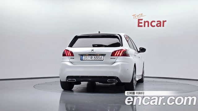 Peugeot 308 2019 — photo 4
