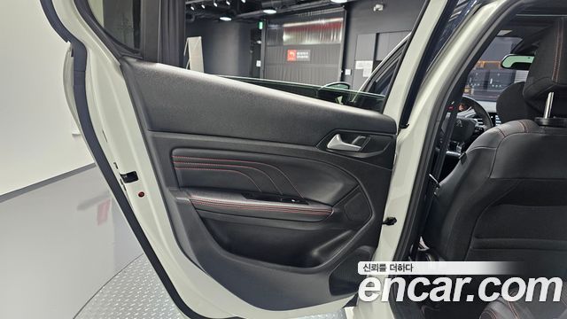Peugeot 308 2019 — photo 15