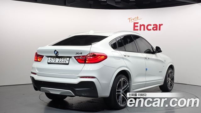 BMW X4 2018 — photo 2