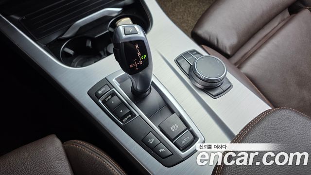 BMW X4 2018 — photo 9
