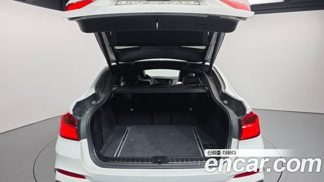 BMW X4 2018 — photo 20