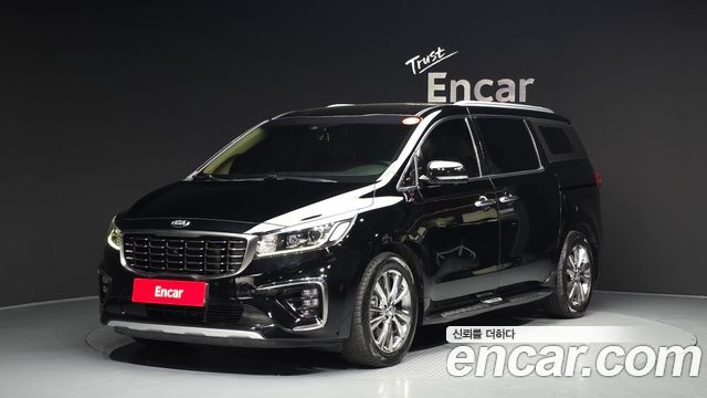 Kia Canival 2020 — photo 1