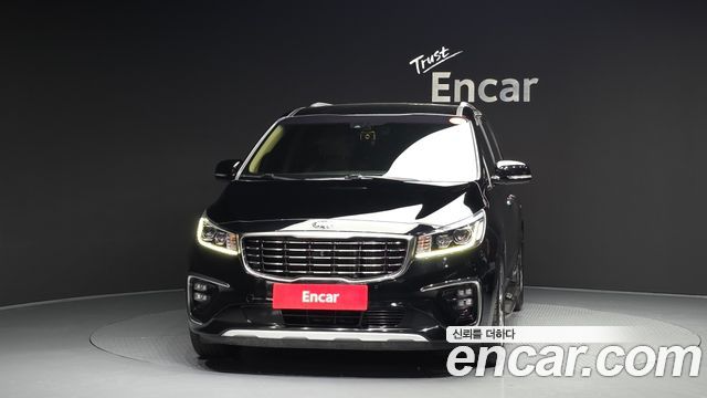 Kia Canival 2020 — photo 3