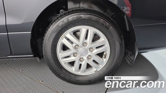 Hyundai Starex 2019 — photo 7