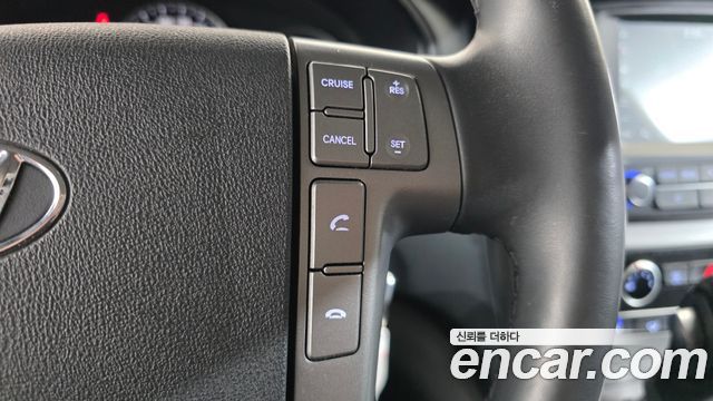 Hyundai Starex 2019 — photo 30
