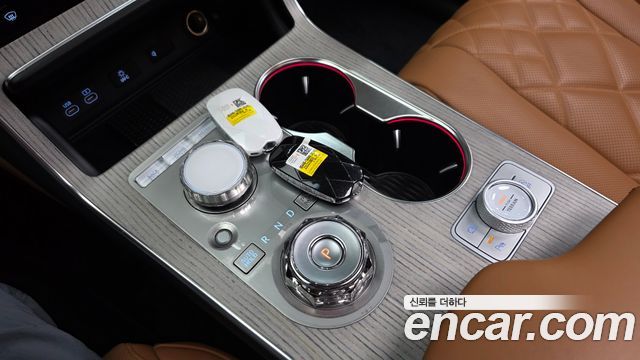 Genesis GV80 2024 — photo 12