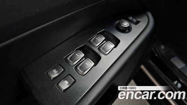 KG Mobility Rexton 2022 — photo 28