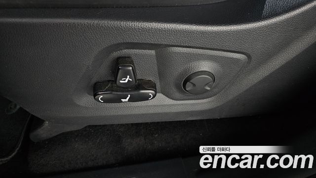 KG Mobility Rexton 2022 — photo 30