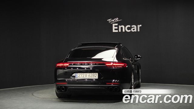 Porsche Panamera 2018 — photo 4