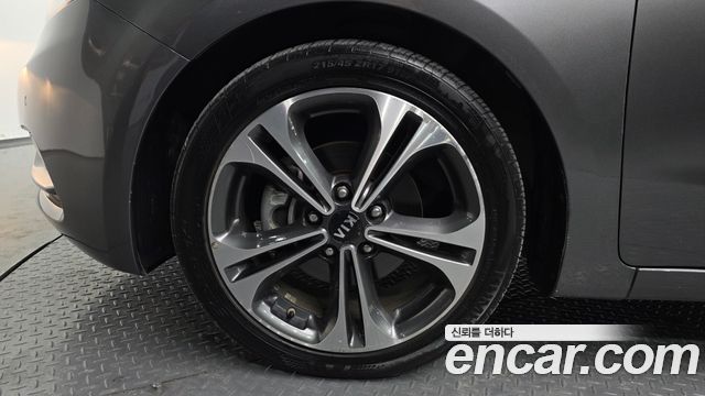 Kia K3 2013 — photo 5
