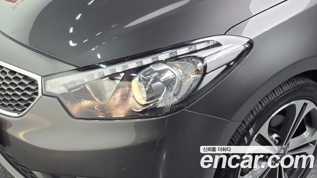 Kia K3 2013 — photo 8