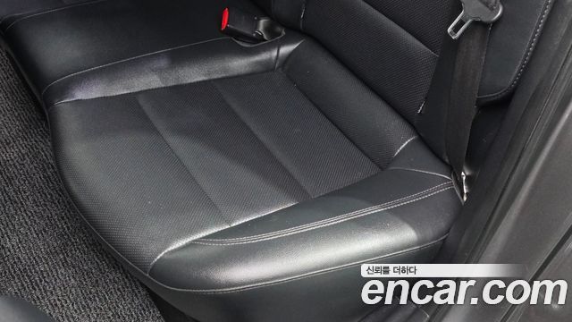 Kia K3 2013 — photo 30