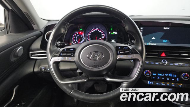 Hyundai AVANTE 2021 — photo 15