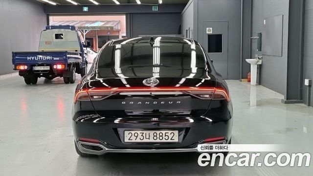 Hyundai Grandeur 2023 — photo 4