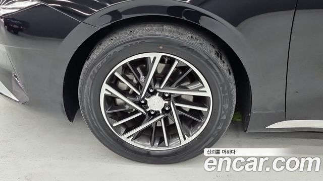 Hyundai Grandeur 2023 — photo 5