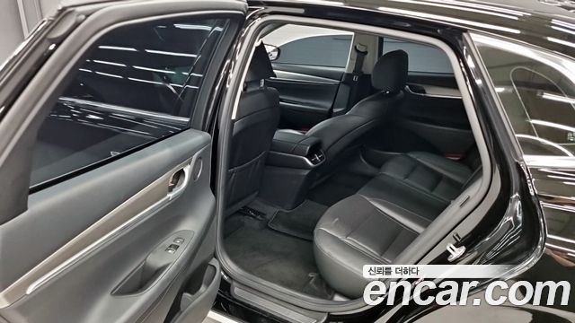 Hyundai Grandeur 2023 — photo 11