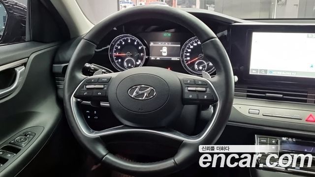 Hyundai Grandeur 2023 — photo 12