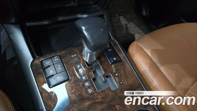 Kia Mohave 2018 — photo 9