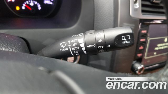 Kia Mohave 2018 — photo 18