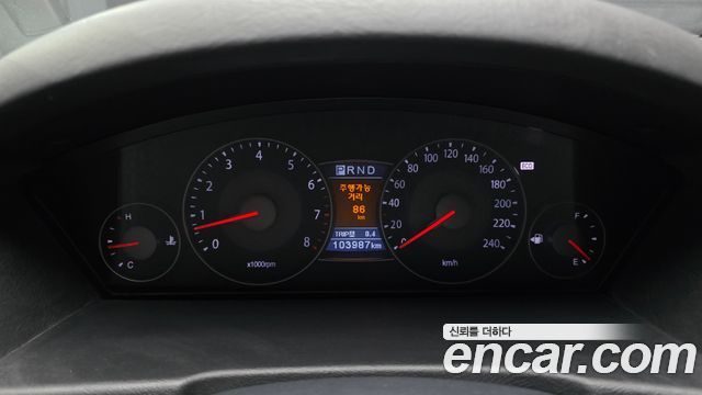 Kia OPIRUS 2010 — photo 8