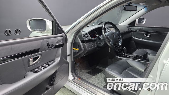 Kia OPIRUS 2010 — photo 10