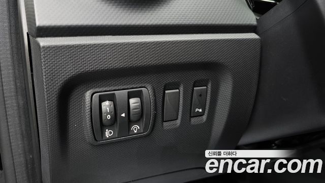 Renault Korea QM3 2014 — photo 25