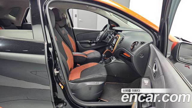 Renault Korea QM3 2014 — photo 16