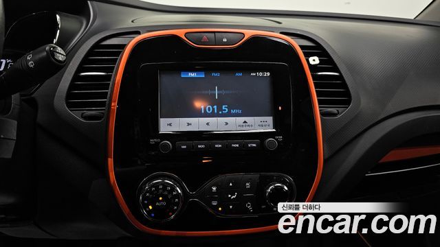 Renault Korea QM3 2014 — photo 29