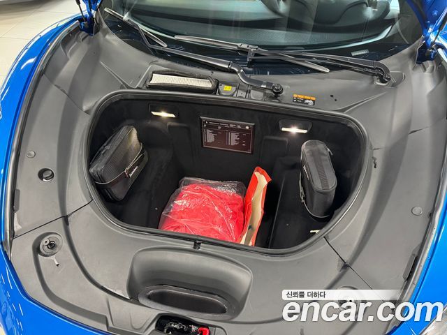Ferrari F8 2022 — photo 17