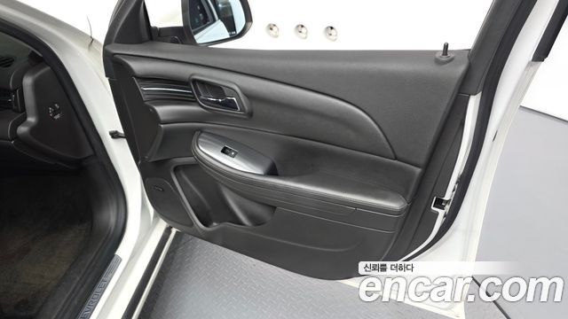 Chevrolet Korea Malibu 2013 — photo 14