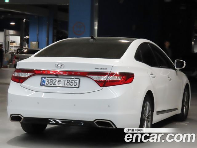 Hyundai Grandeur 2015 — photo 4