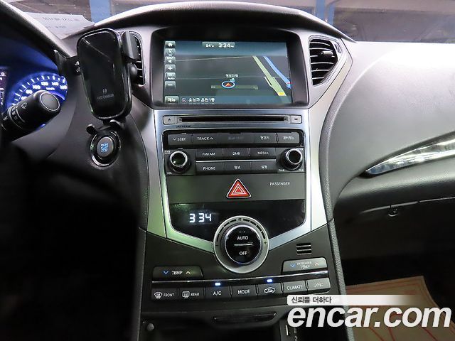 Hyundai Grandeur 2015 — photo 13